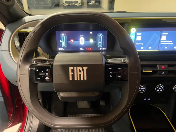 Car image 7