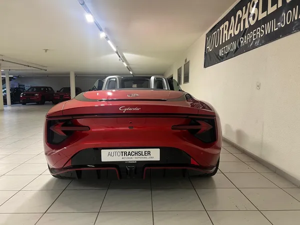Car image 7